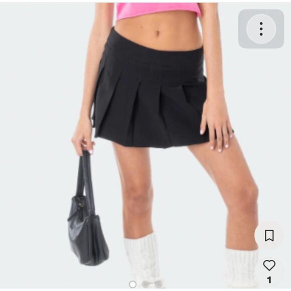 Miniskirt Pleated Medium Whimsigoth rave grunge Y2K unif brandymelville  Black - Picture 2 of 12